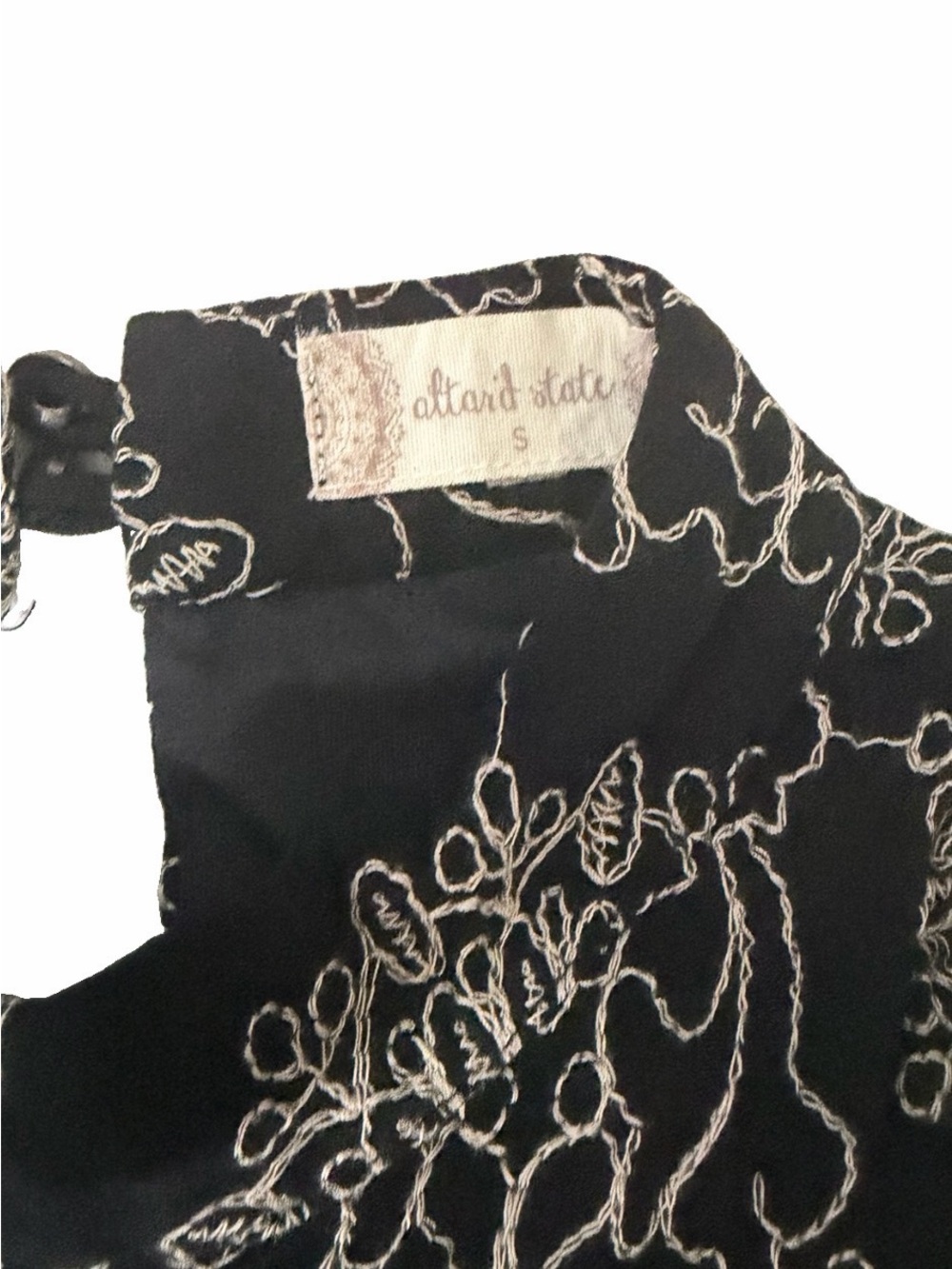 Altar'd State Black Sleeveless Midi Dress W Cream Floral Embroidery